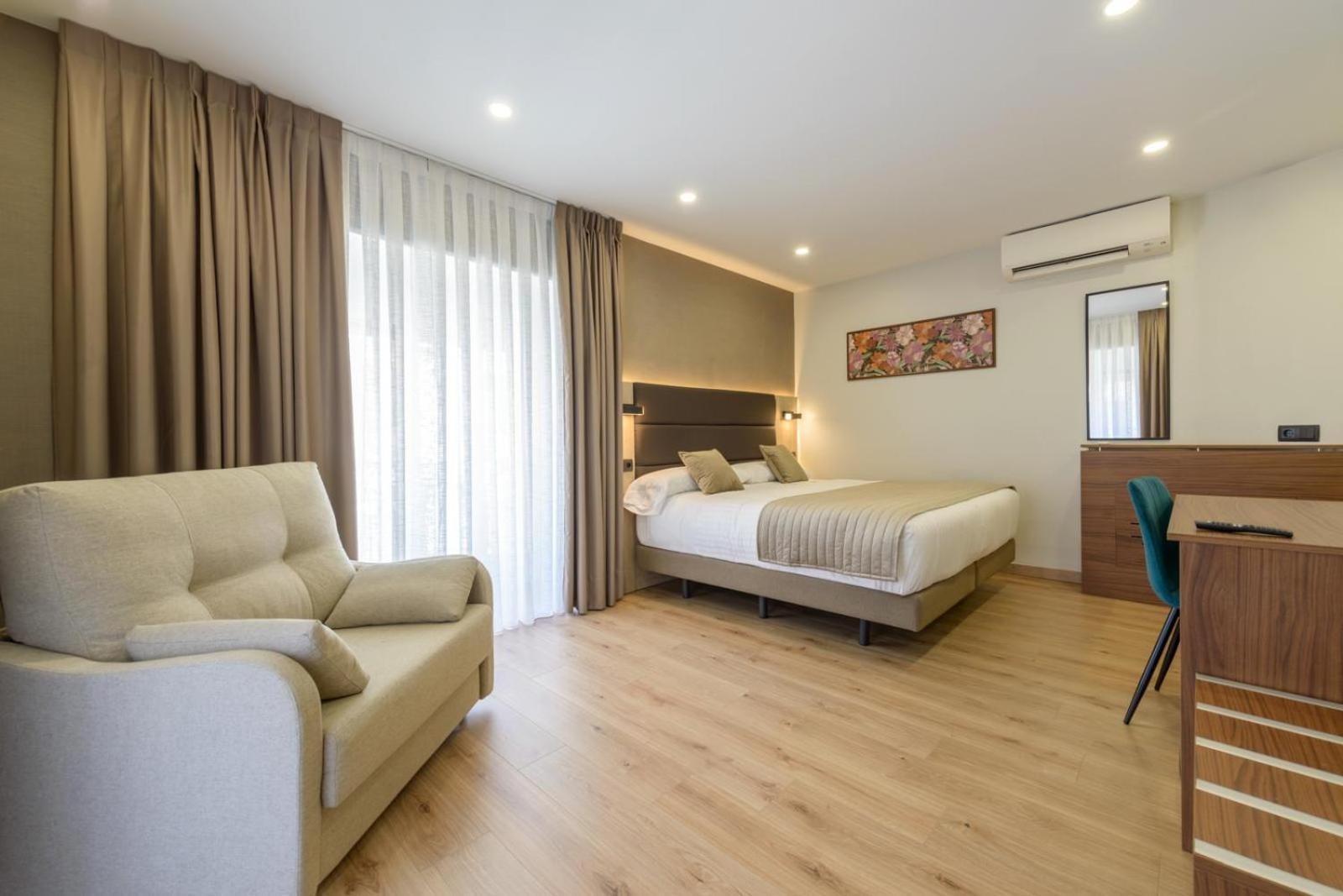 Hostal Sun Gate Madrid Exterior photo
